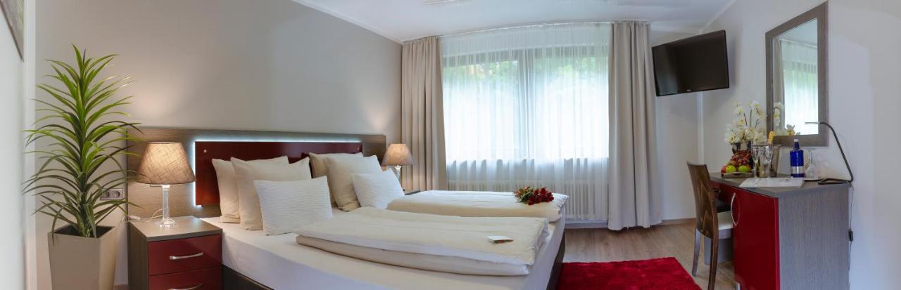Waldhotel Sindelfingen Am Eichholz Esterno foto